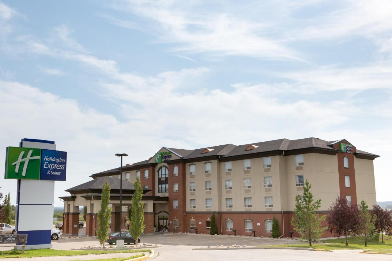 Holiday Inn Express & Suites Drayton Valley By Ihg Eksteriør bilde