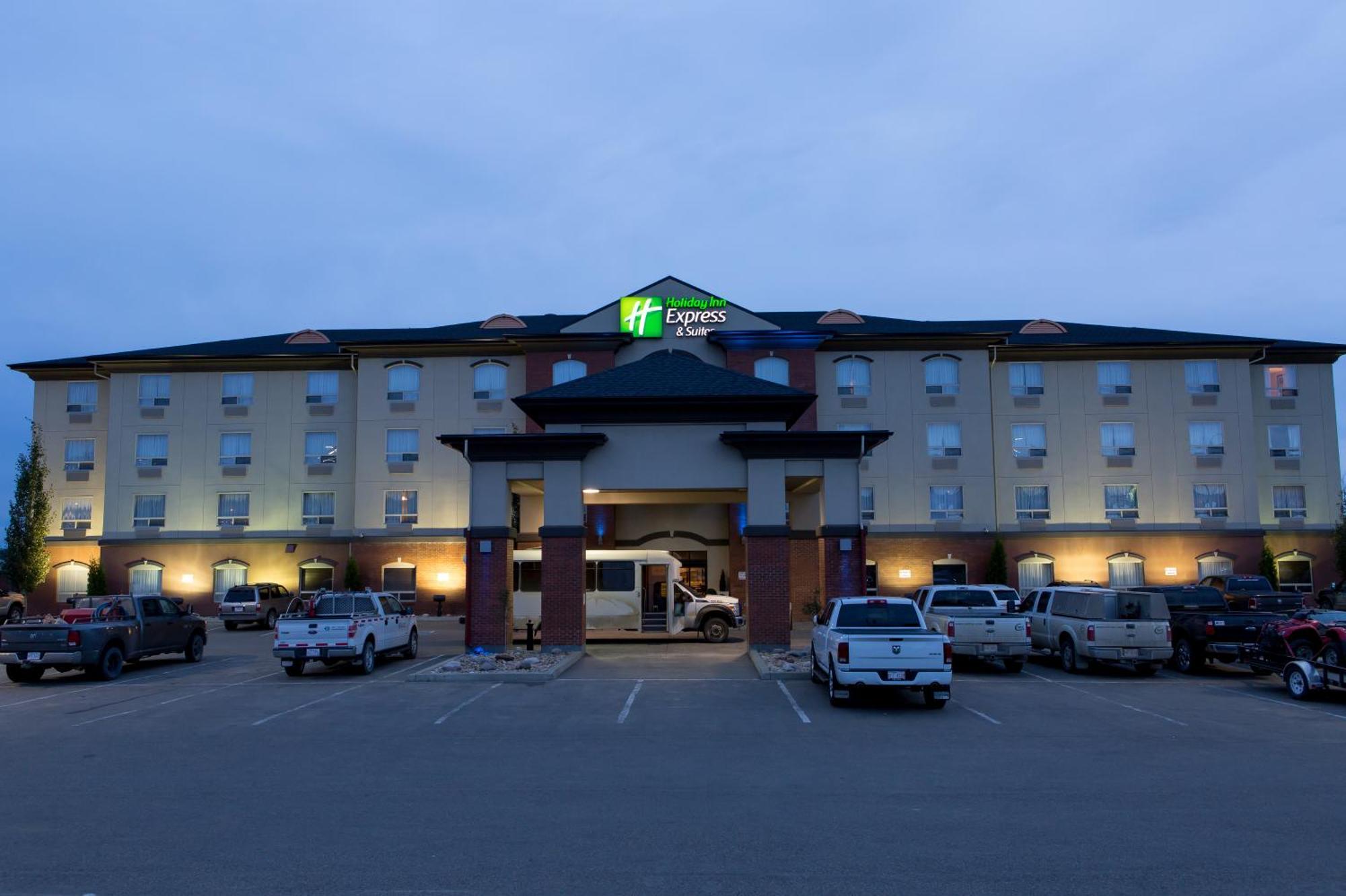 Holiday Inn Express & Suites Drayton Valley By Ihg Eksteriør bilde