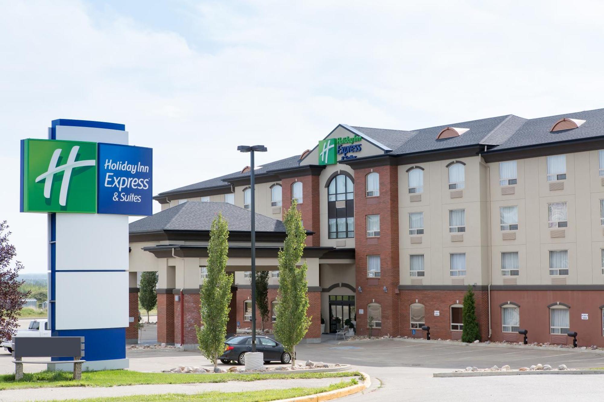 Holiday Inn Express & Suites Drayton Valley By Ihg Eksteriør bilde