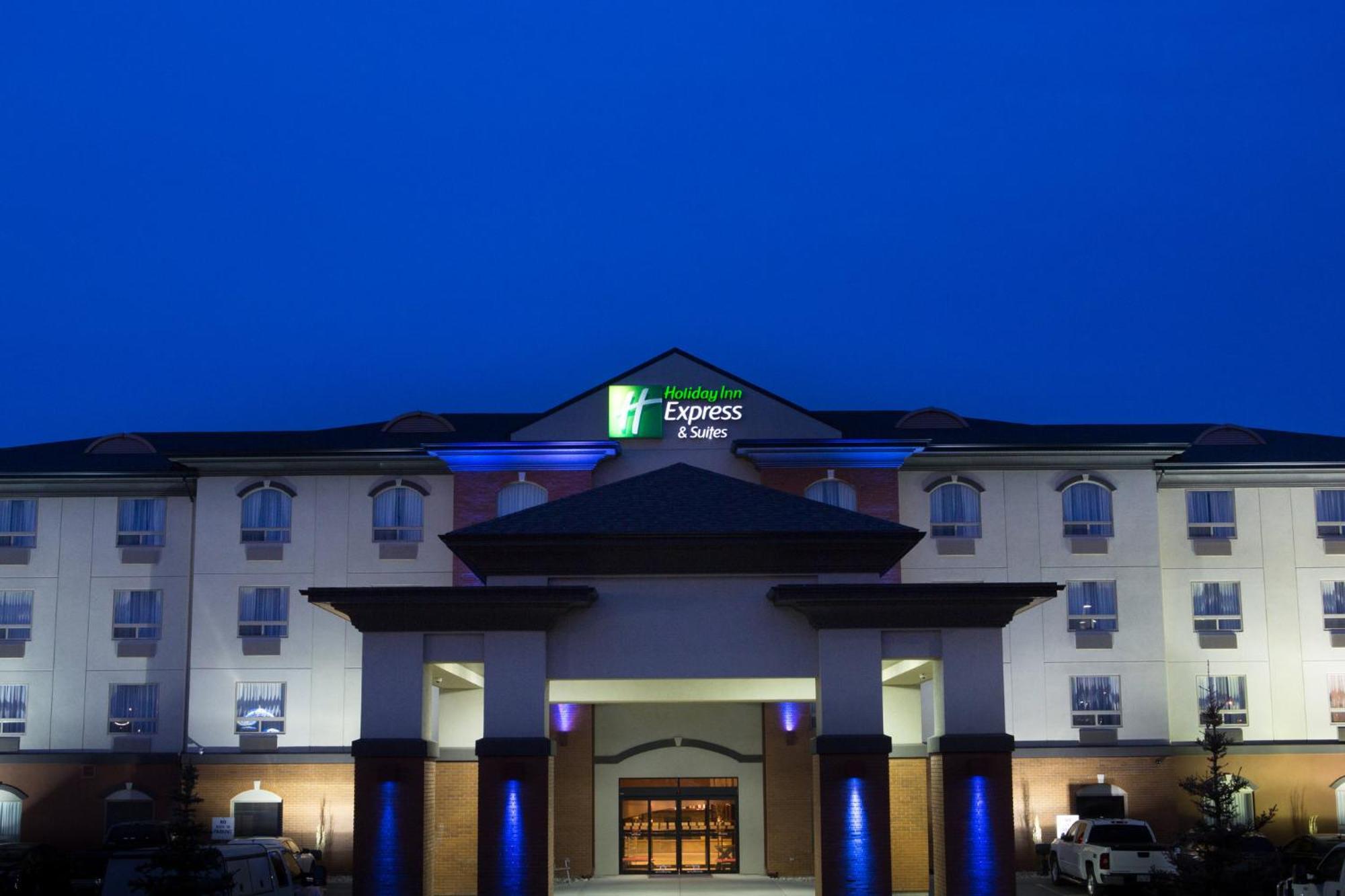 Holiday Inn Express & Suites Drayton Valley By Ihg Eksteriør bilde
