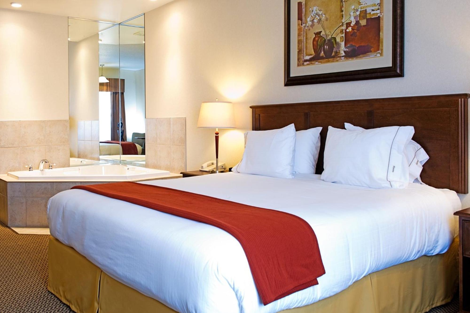 Holiday Inn Express & Suites Drayton Valley By Ihg Eksteriør bilde