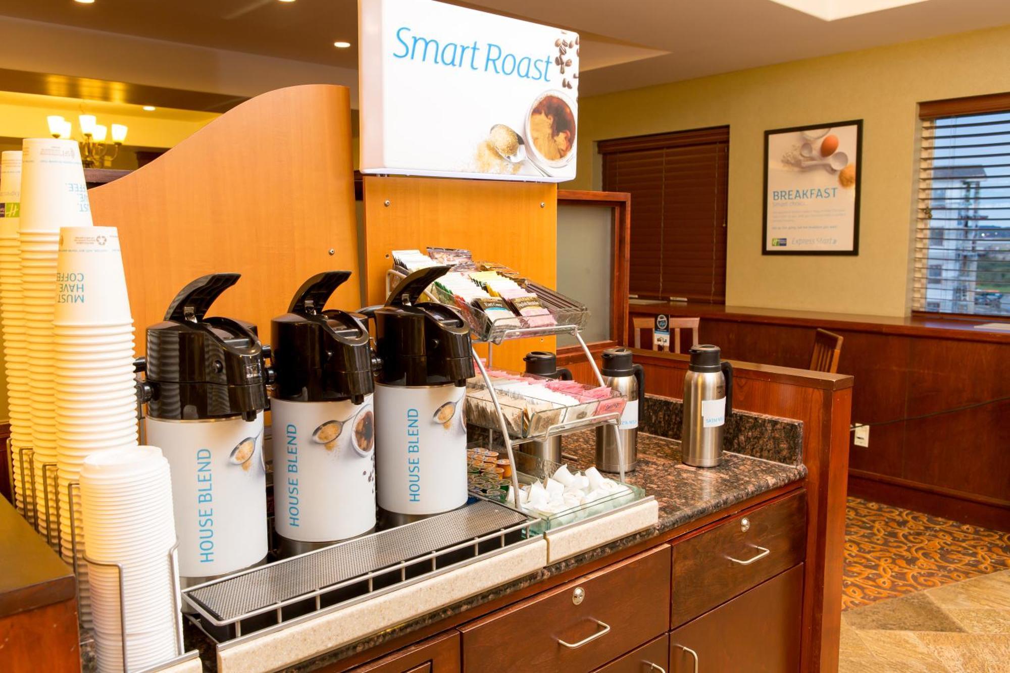 Holiday Inn Express & Suites Drayton Valley By Ihg Eksteriør bilde